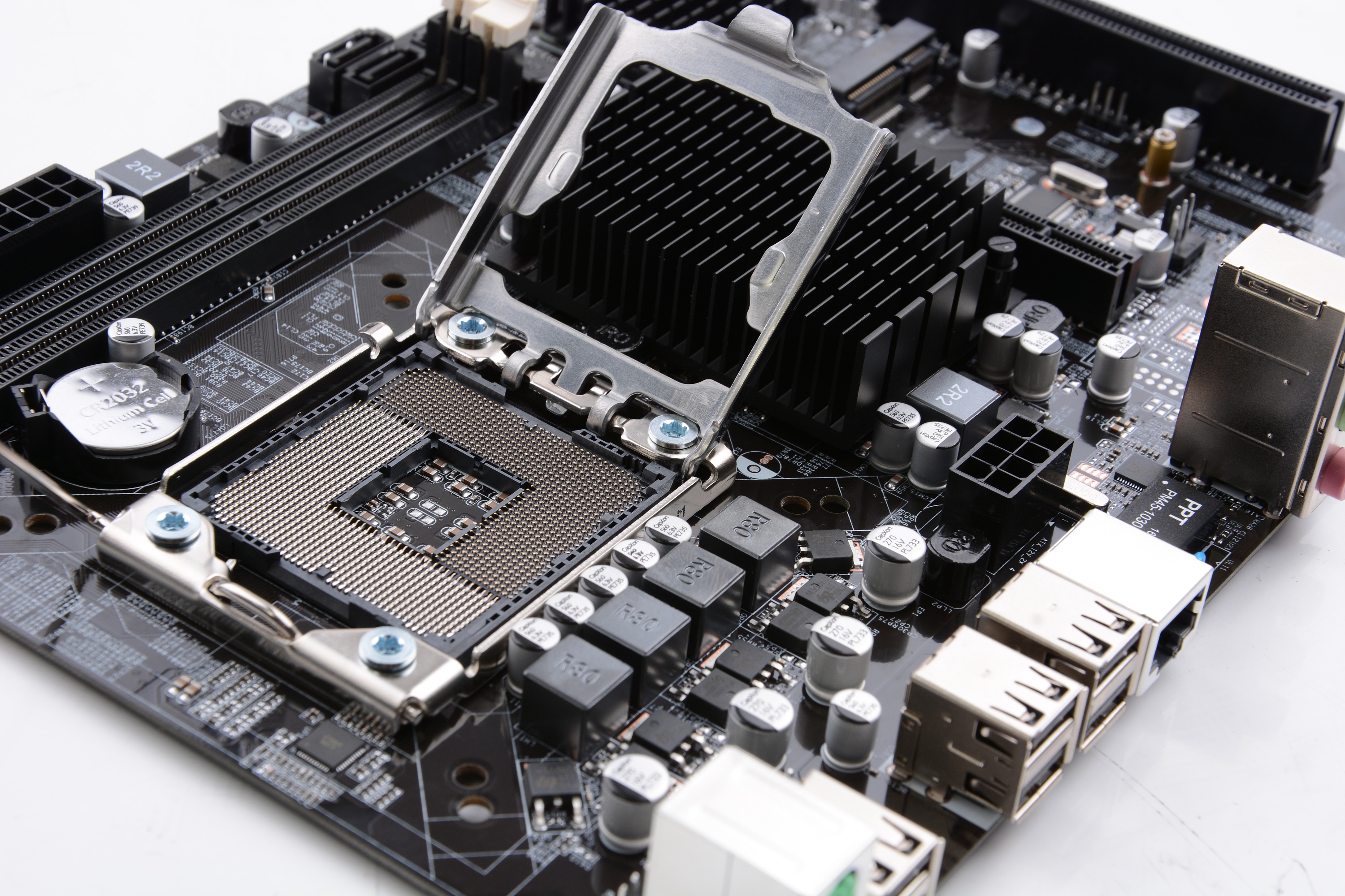 gtx760显卡与主板默契配合