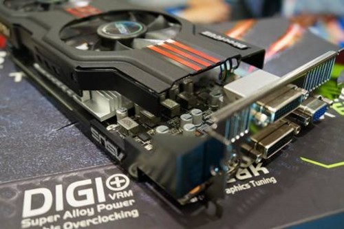 NVIDIA GTX970超频版显卡：游戏神器还是稳定利器？