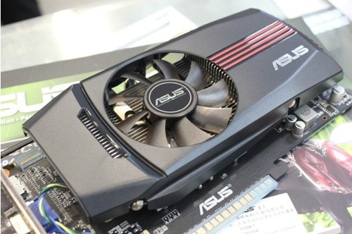 华硕gtx780ddr5：游戏玩家的最佳选择  第2张