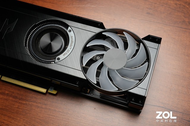 全球首款GTX980Ti Boost低新品，性能超群，散热智能保障稳定  第3张