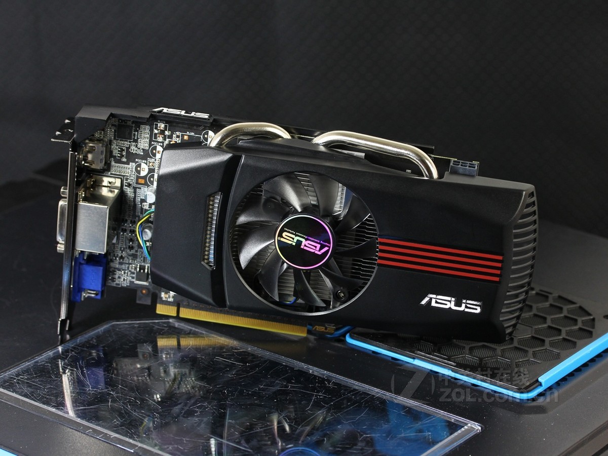 华硕圣骑士gtx660ti：游戏爱好者的升级利器，让你畅享极致游戏体验