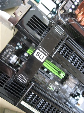 gtx970 交火 【爆炸现场曝光】GTX970交火引发大火！多台电脑被烧毁，专家揭秘事故原因和预防措施  第5张