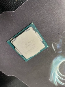 奔腾金牌G6400T处理器：多线程强劲，节能高效，图形处理优秀