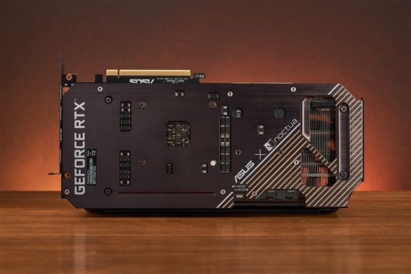 散热设计大揭秘！华硕gtx580 480外观惊艳细节解析  第6张