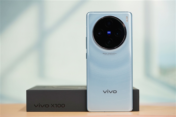 独特非对称的月环云阶！vivo X100星迹蓝图赏  第5张