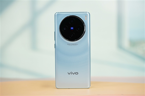 独特非对称的月环云阶！vivo X100星迹蓝图赏  第6张