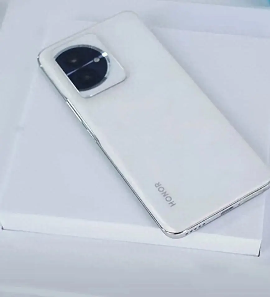 荣耀100对比OPPO Reno11，谁的性能更强？跑分数据给出答案！