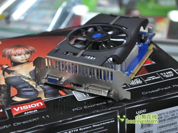 华硕gtx1080ti白金：游戏设计渲染神器，11GB显存，三风扇散热，美观大方  第5张