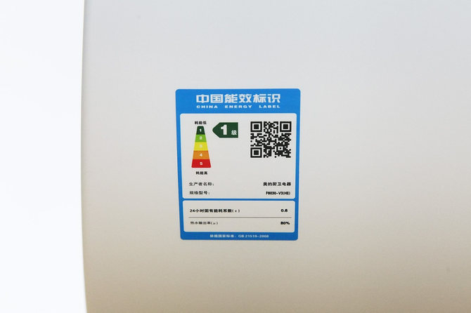AMD EPYC™ 9654P AMD EPYC&trade; 9654P：64核心超强处理器，助你轻松应对大规模数据挑战