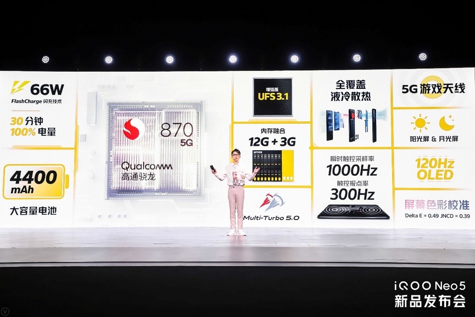 7th Gen A10-9700E APU 颠覆性处理器！3.5GHz四核心，流畅高效体验