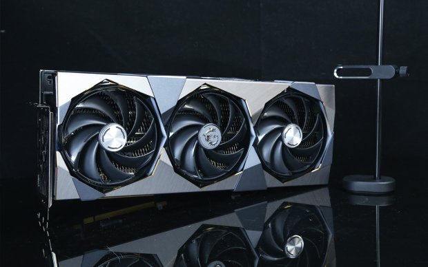GTX980Ti鲁大师：游戏性能狂飙，散热更强悍