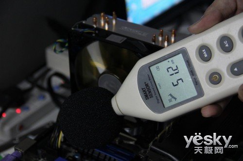 880K with Near Silent Thermal Solution 880K：静享游戏世界，热力全开  第3张
