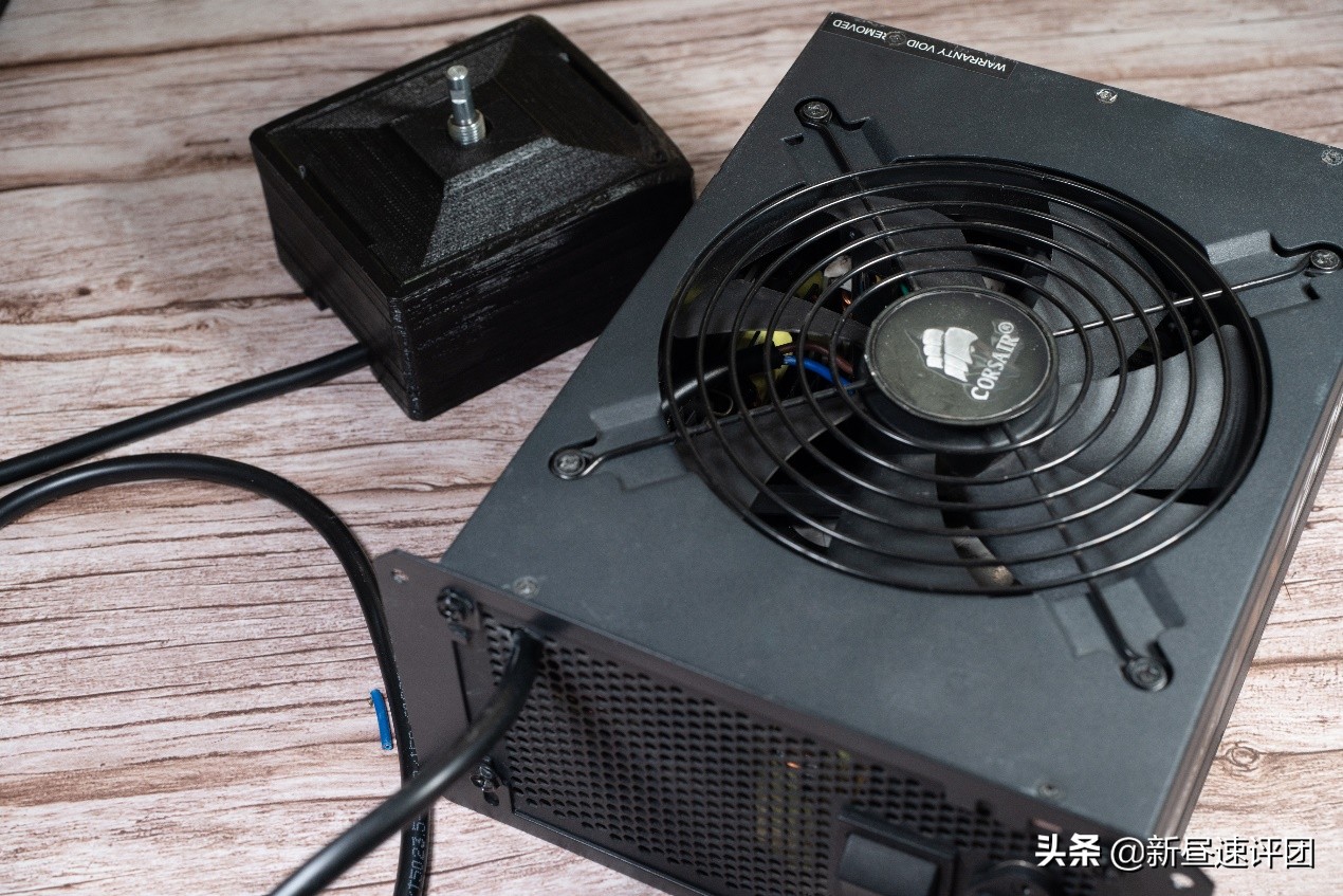 880K with Near Silent Thermal Solution 880K热解决方案：静音散热，工作更专注  第2张