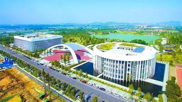 猜猜这座城市，一座古都的历史与现代的科技交相辉映  第2张