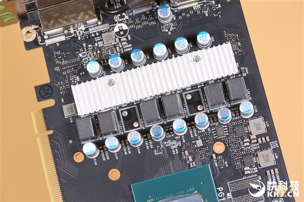 丽台gtx260拆解过程揭秘  第2张