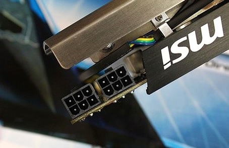 GTX960显卡的双电源口：硬件工程师揭秘