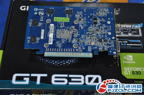 显卡大对决：Vega vs GTX1080，谁更胜一筹？  第1张