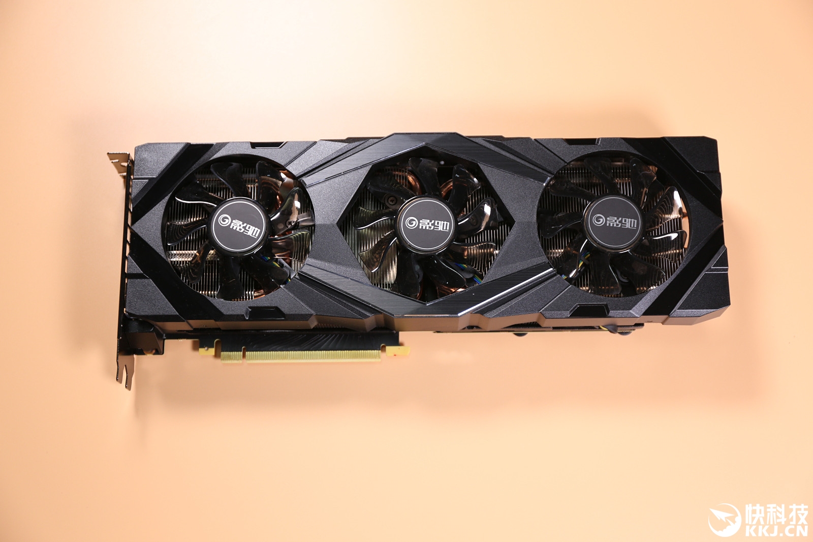 影驰GTX 1060大将：游戏性能大揭秘，超频潜力惊人  第4张
