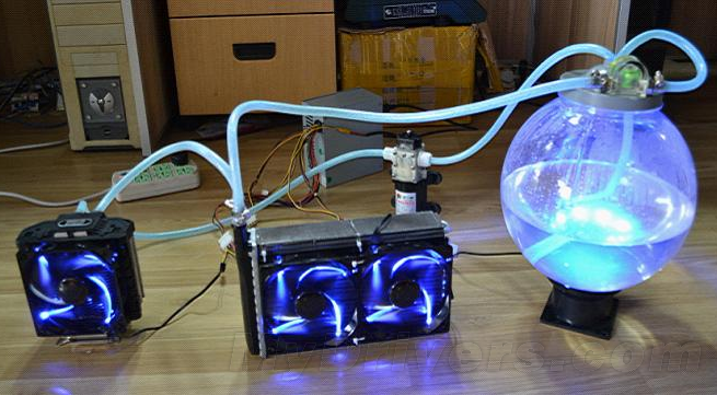 水冷显卡霸气登场，技嘉GTX1080性能如虎添翼