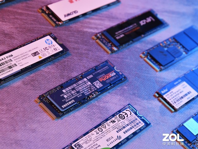 240GB固态硬盘价格大揭秘！哪家性价比最高？  第2张