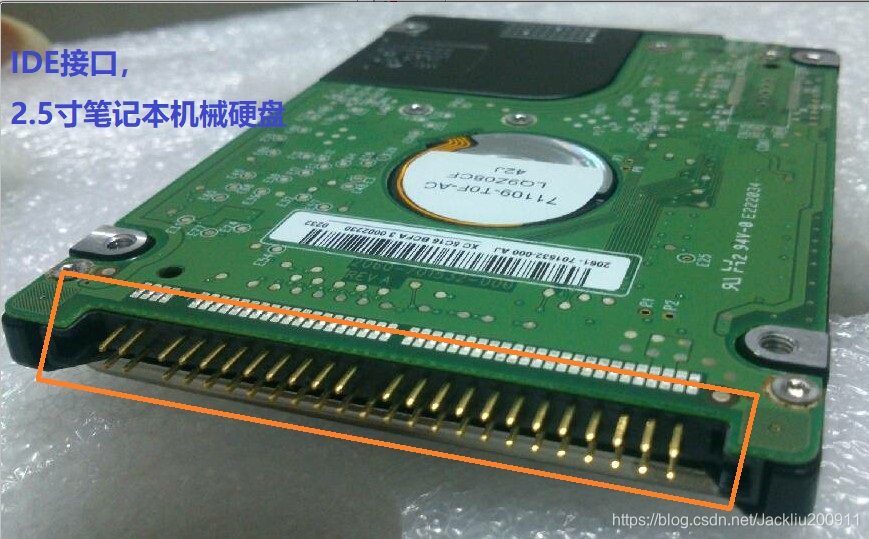 sata1 sata2 硬盘 外观 区别 SATA1 vs SATA2：外观设计大揭秘！你知道它们之间的惊人差异吗？  第2张