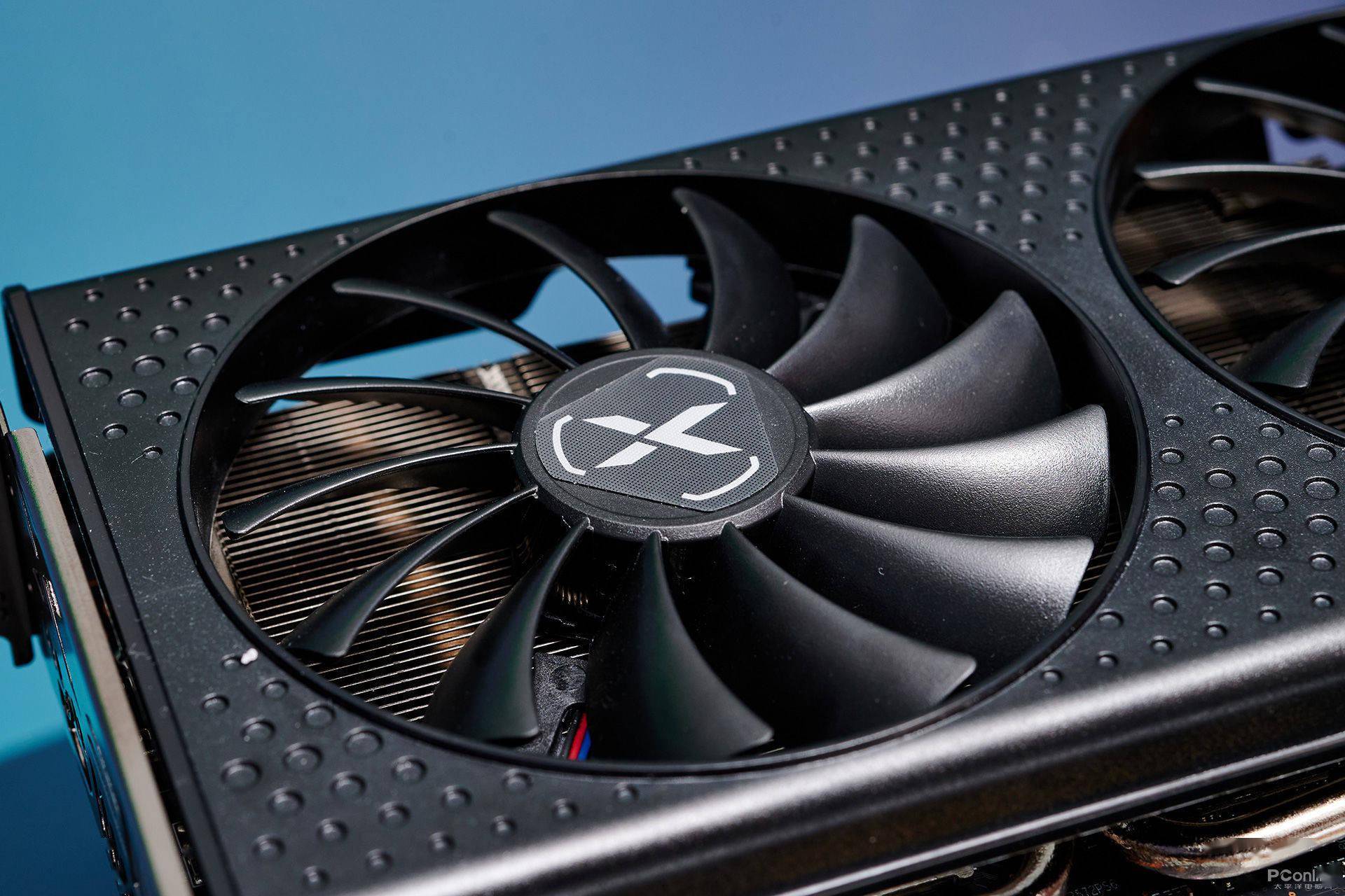 盈通GTX 960：时尚硬派，畅享游戏新境界  第5张