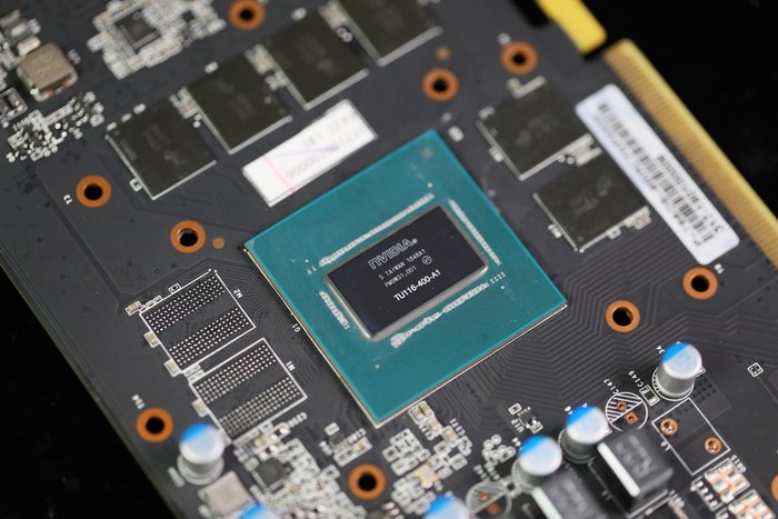 索泰GTX 1070：游戏性能超群，细节惊艳，散热静音无忧  第4张