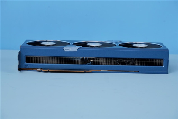 映众GTX 660显卡：游戏与设计双重表现对比分析  第2张