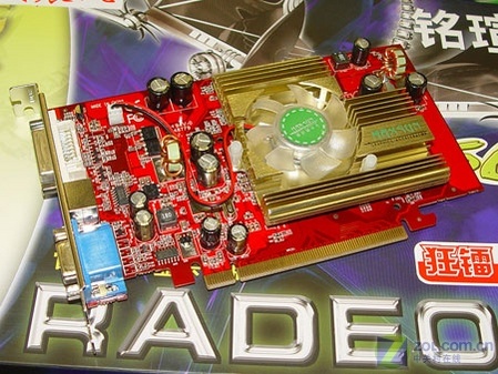 GTX1050 4G版显卡：性能超值，游戏轻松畅玩