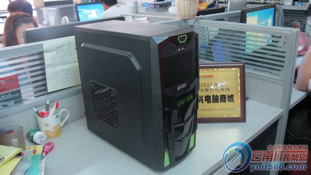 GTX770机箱：散热卓越，扩展性强大，设计突破传统  第1张