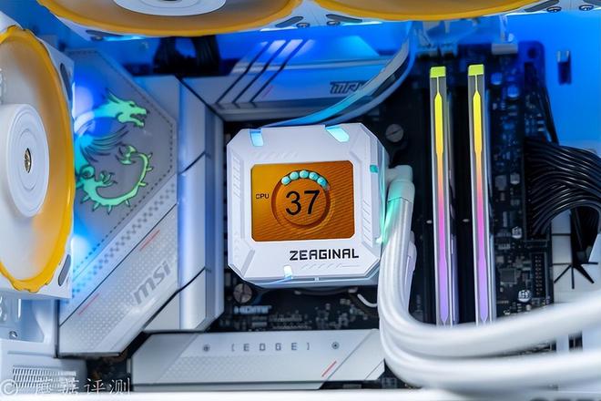 i7 6700K vs E3：超越游戏的电脑性能大比拼