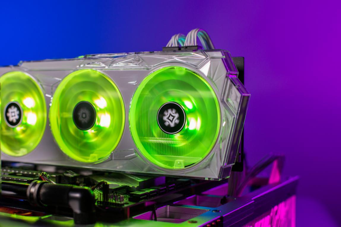 影驰GTX 1050：轻盈便携，畅游虚拟世界  第2张