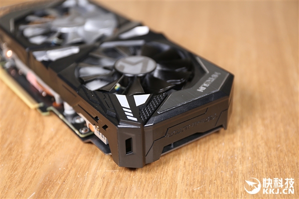 爆款显卡来袭！GTX 960 4G震撼发布，游戏体验再升级