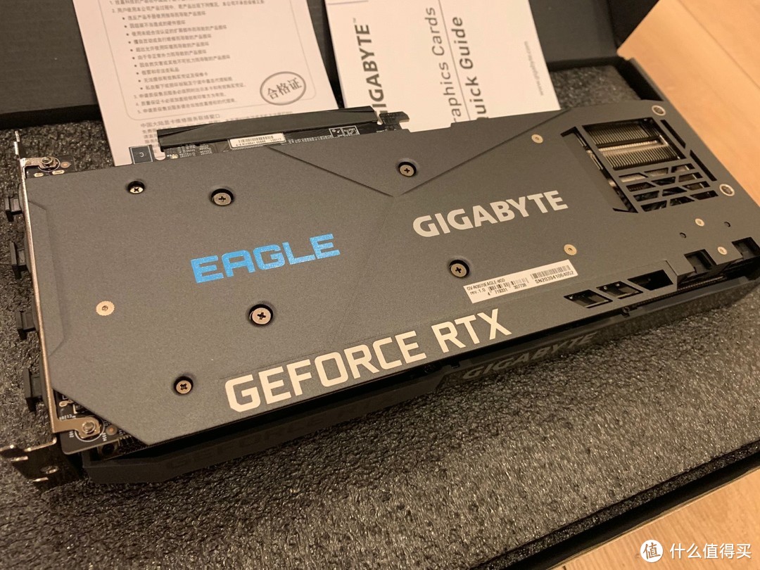 技嘉GTX780非公版：游戏利器，静音冷却，多重输出，一卡多能