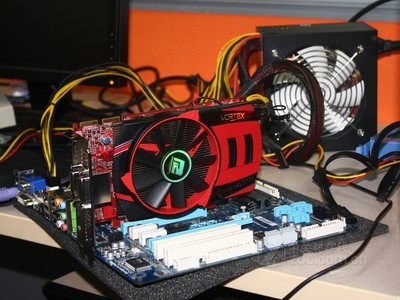 影驰GTX 1060：黑色风暴，游戏新体验  第2张