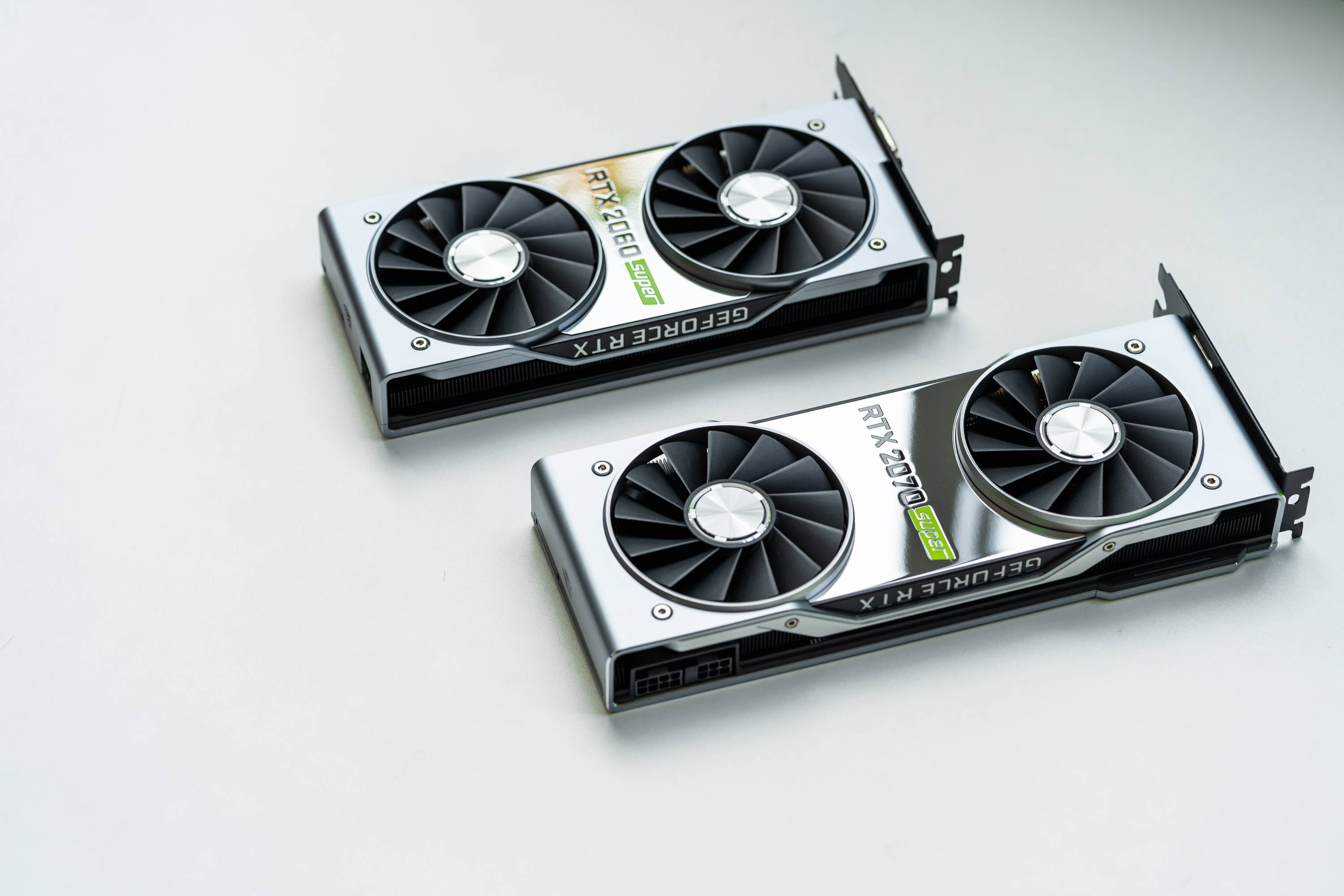 gtx960m显卡配置 GTX 960M：游戏世界的终极利器