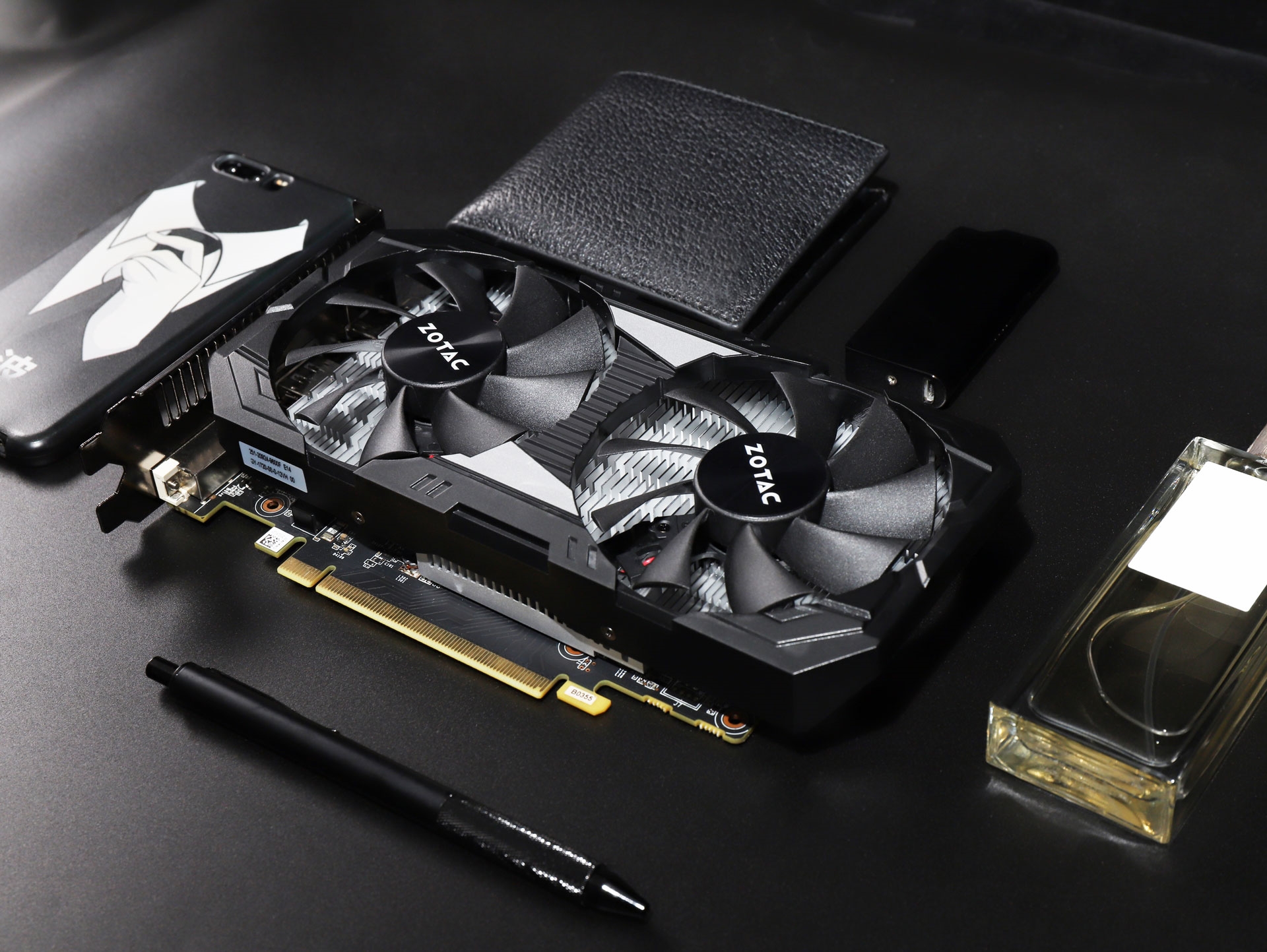 索泰GTX770毁灭者：游戏世界的终极狂欢