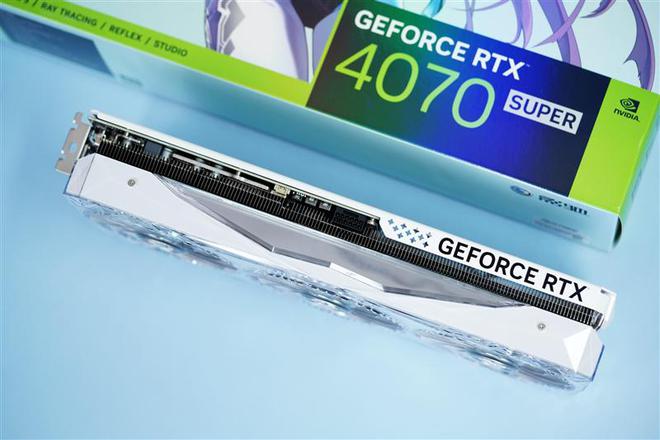 GTX960双6pin显卡：性能强劲，超频自由，低能耗高效能