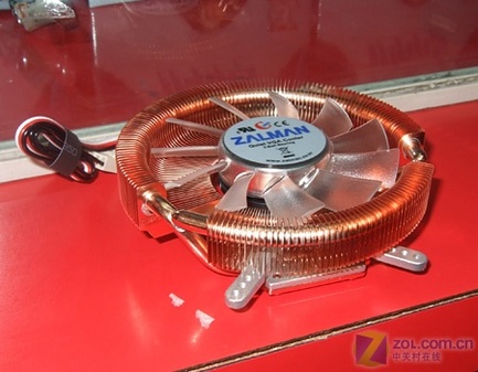 索泰GTX1060显卡外包装揭秘：独具匠心的设计与全方位展示  第2张