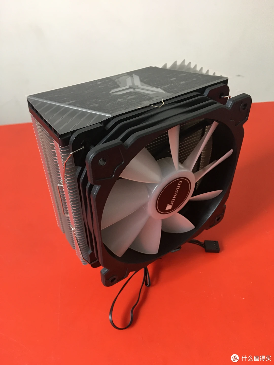 璀璨外观，极致畅玩！彩虹炫彩GTX 980显卡全面解析  第1张