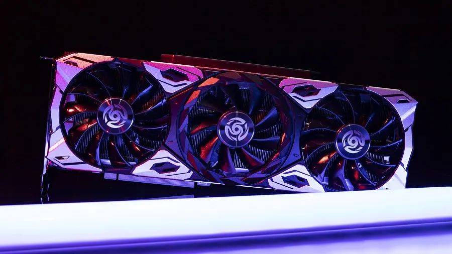 探秘影驰GTX 1080：强劲性能与独特设计，打造极致游戏体验  第7张