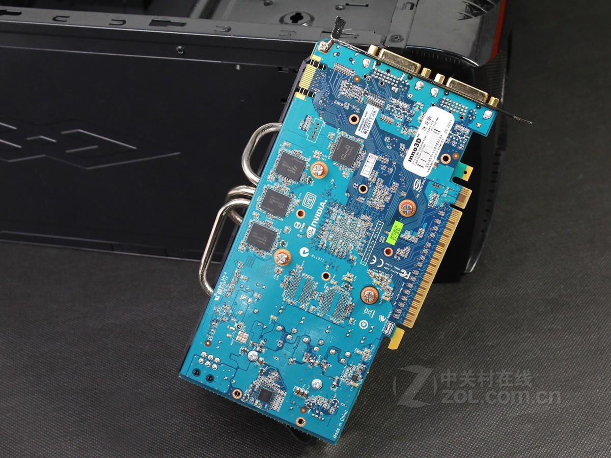 映众GTX 670冰龙版：科技质感，稳定性能，超赞散热  第4张
