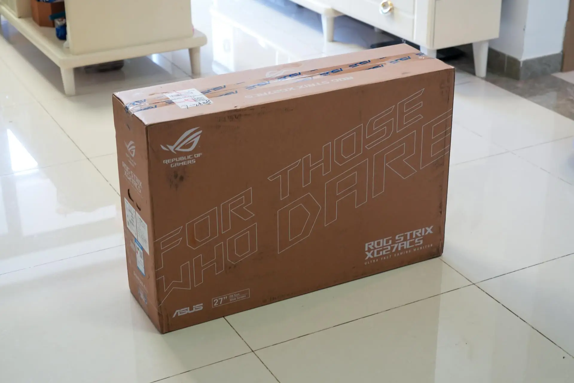 ROG GeForce GTX 1080 Ti：性能炸裂，散热一流！是否值得购买？