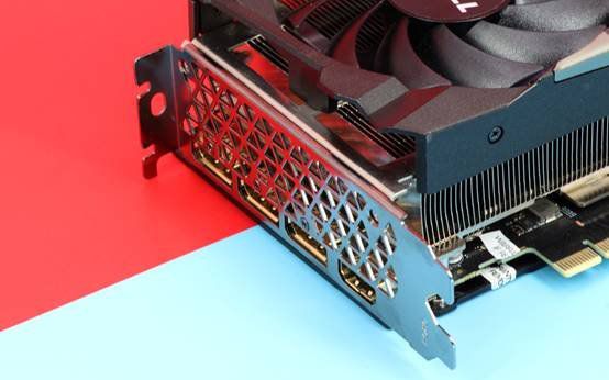 深度解析GTX670冰龙版和公版显卡性能差异及对游戏体验的影响  第6张