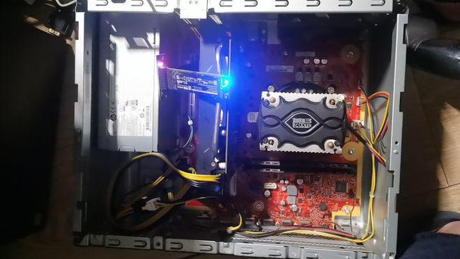 揭秘GTX 1080供电接口：稳定运行的秘密武器