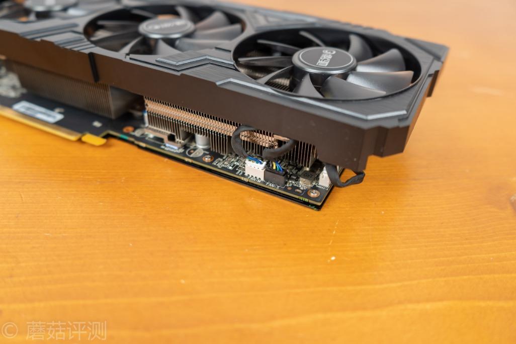 小巧强悍！影驰GTX 750 Ti显卡带你畅玩游戏新世界