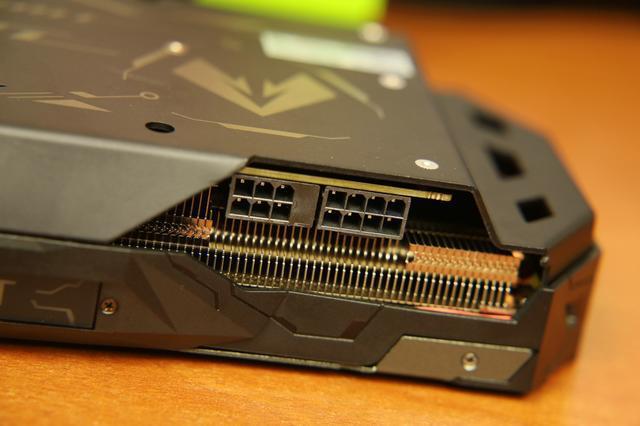 GTX 660供电接口：从6针到8针，游戏世界的稳定之选