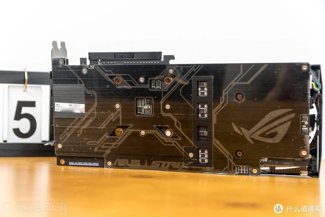 新品上市！GTX 1070 X Gaming显卡震撼登场，让你畅玩4K游戏体验