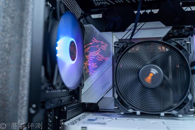 GTX 770与酷睿I5 4590，稳定供电，游戏专业两相宜  第1张