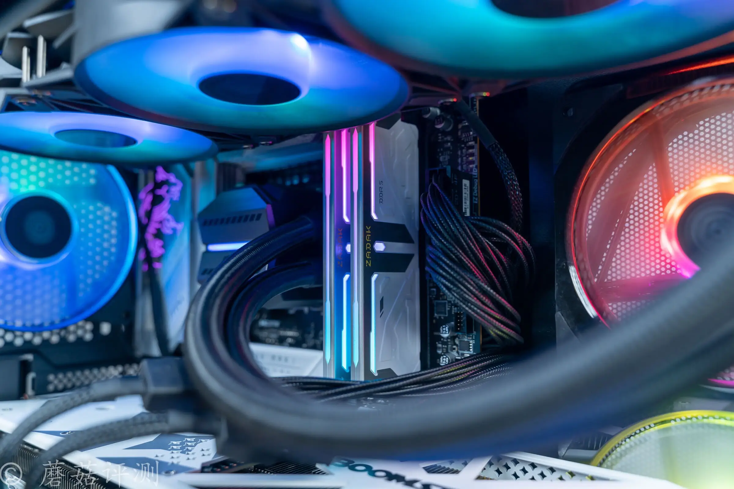 10G硬盘价格揭秘：技术创新与市场机制的角力  第1张